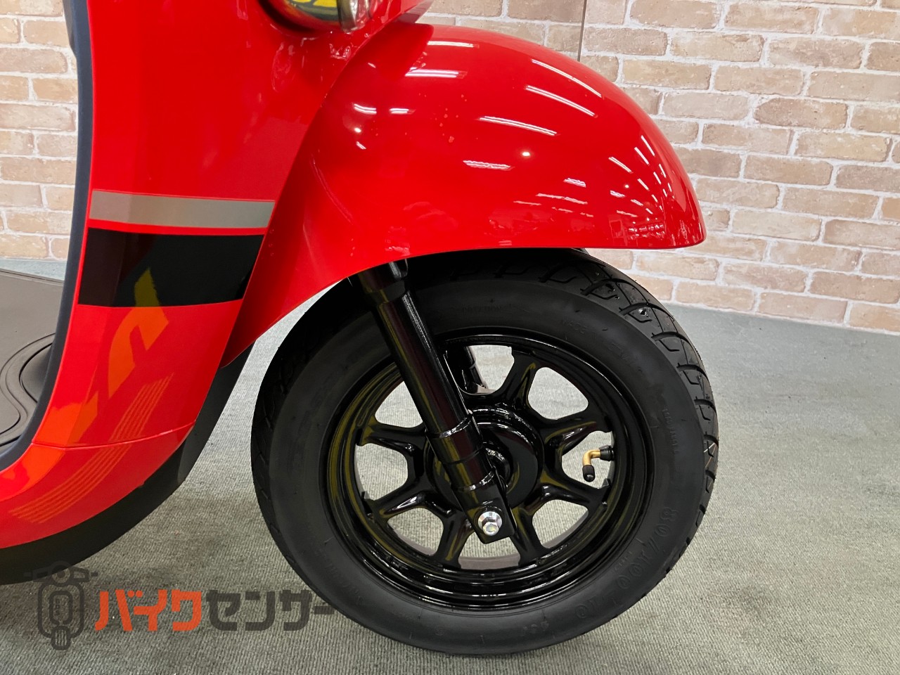 ビーノ メットインスクーター　アイドリングストップ　ファイティングレッド_27
