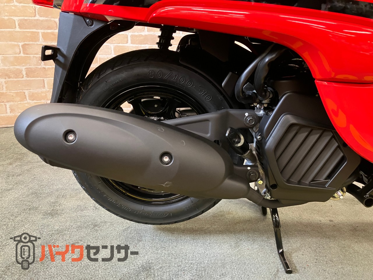 ビーノ メットインスクーター　アイドリングストップ　ファイティングレッド_31