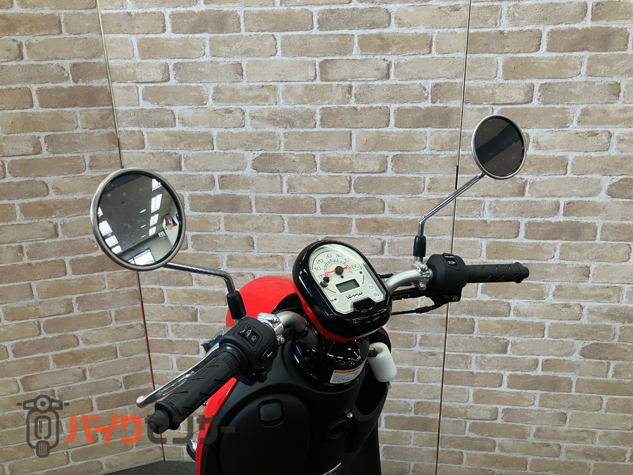 ビーノ メットインスクーター　アイドリングストップ　ファイティングレッド_39