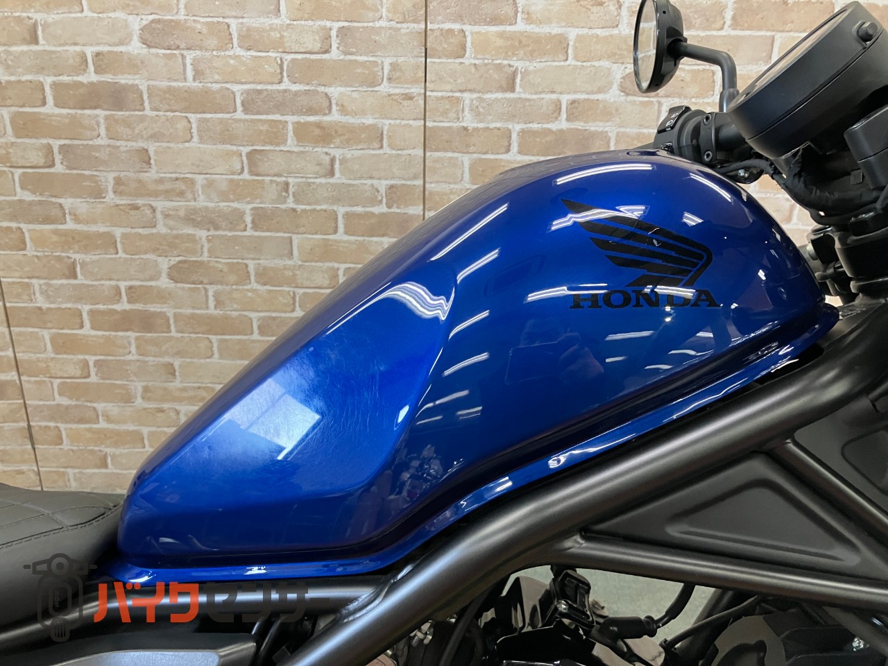 レブル250 Sエディション　パールスペンサーブルー　サイドバックサポート_34