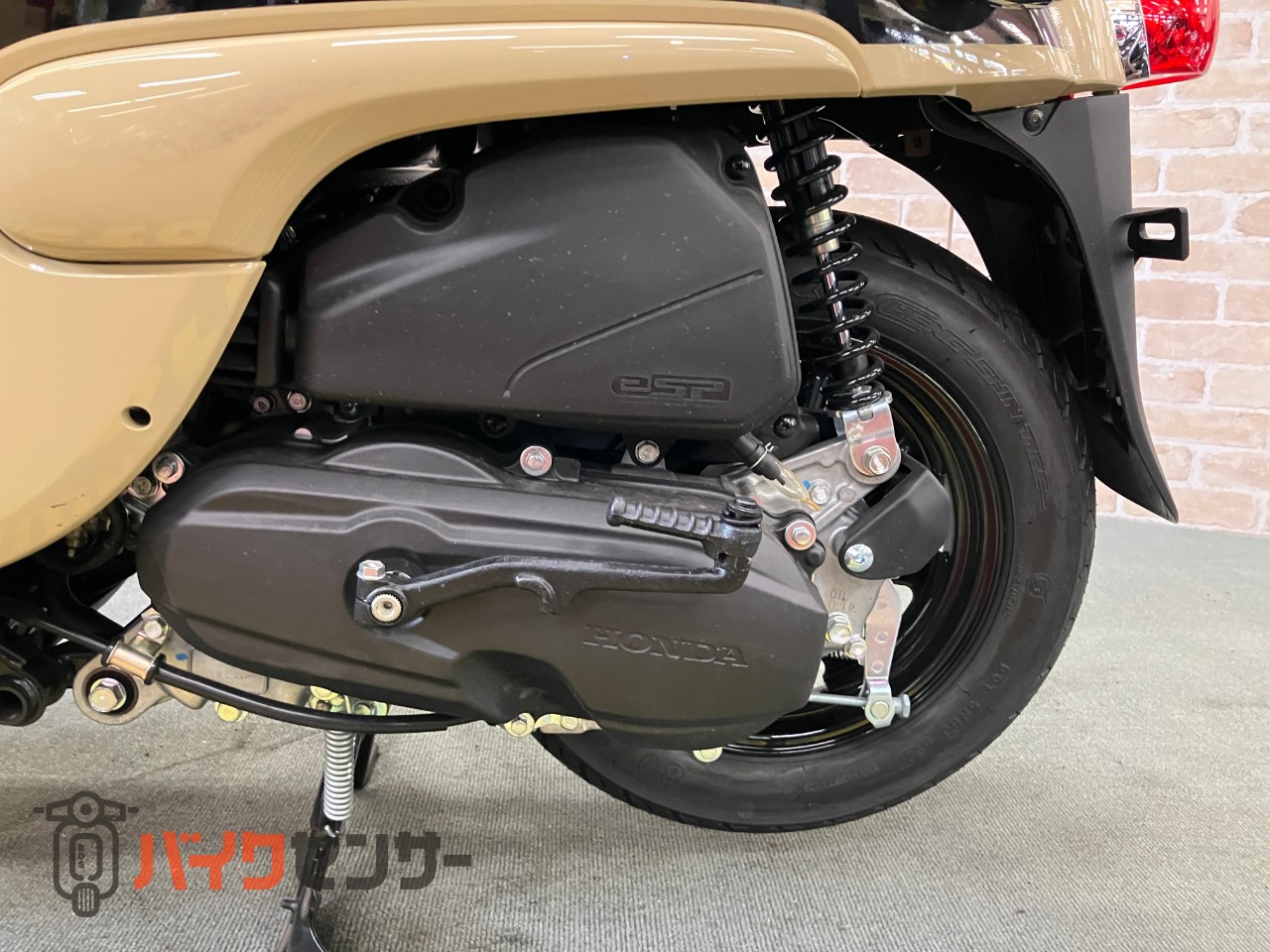 ビーノ　メットインスクーター　ハーベストベージュ　アイドリングストップ_23