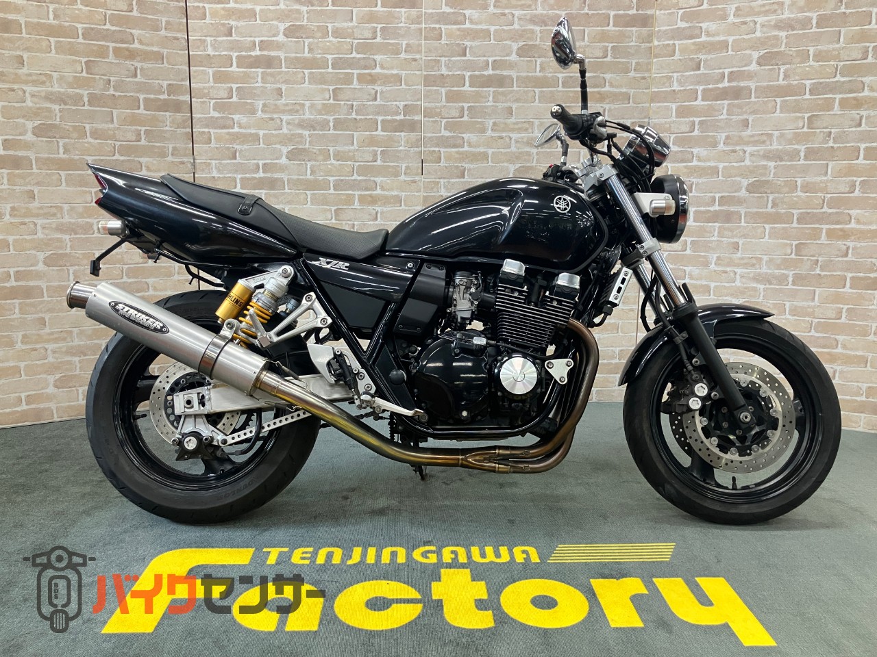 XJR400R オーリンズサスペンション　最終モデル　MOSキャリパー　ストライカーマフラー_0