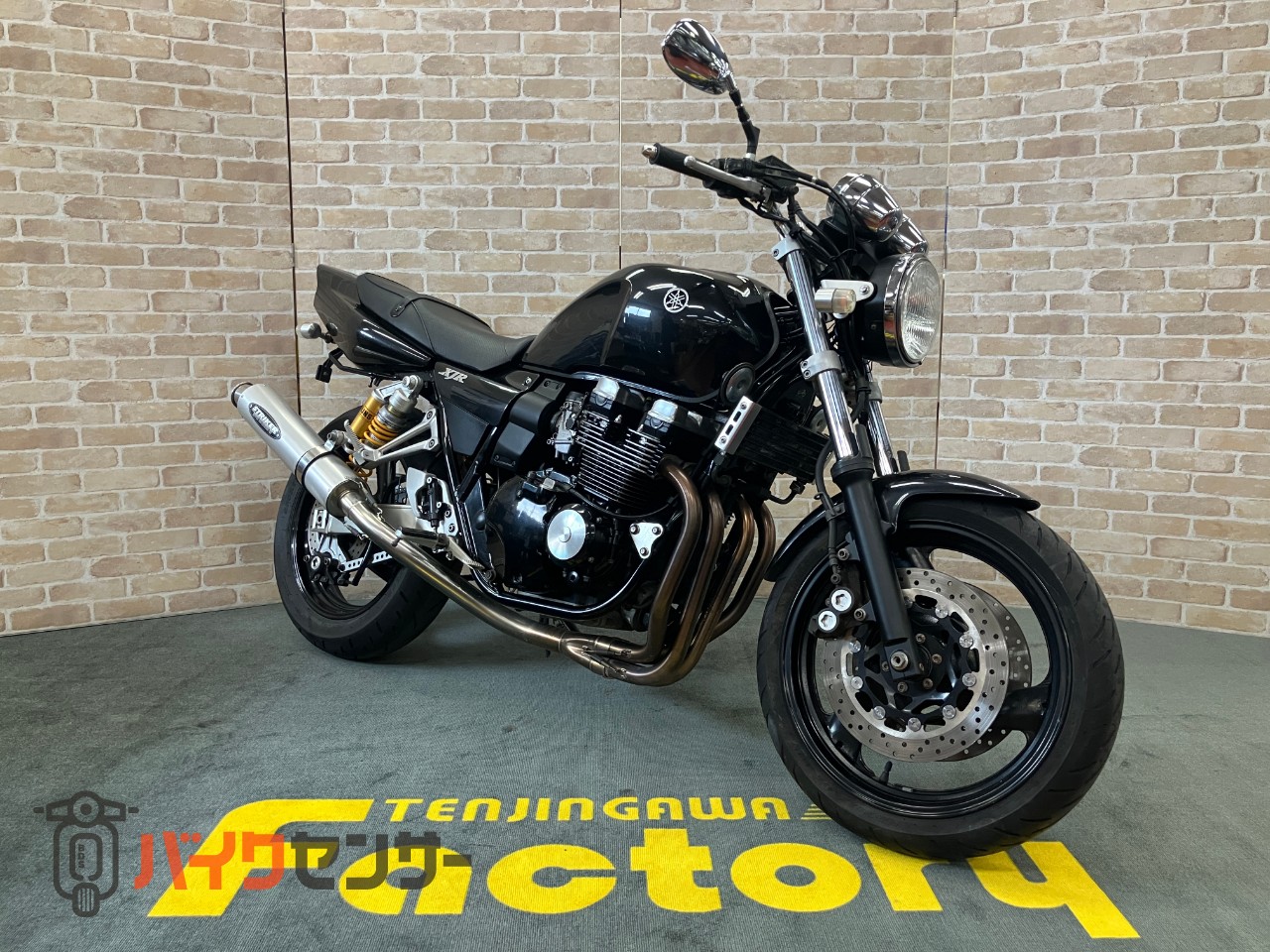 XJR400R オーリンズサスペンション　最終モデル　MOSキャリパー　ストライカーマフラー_2