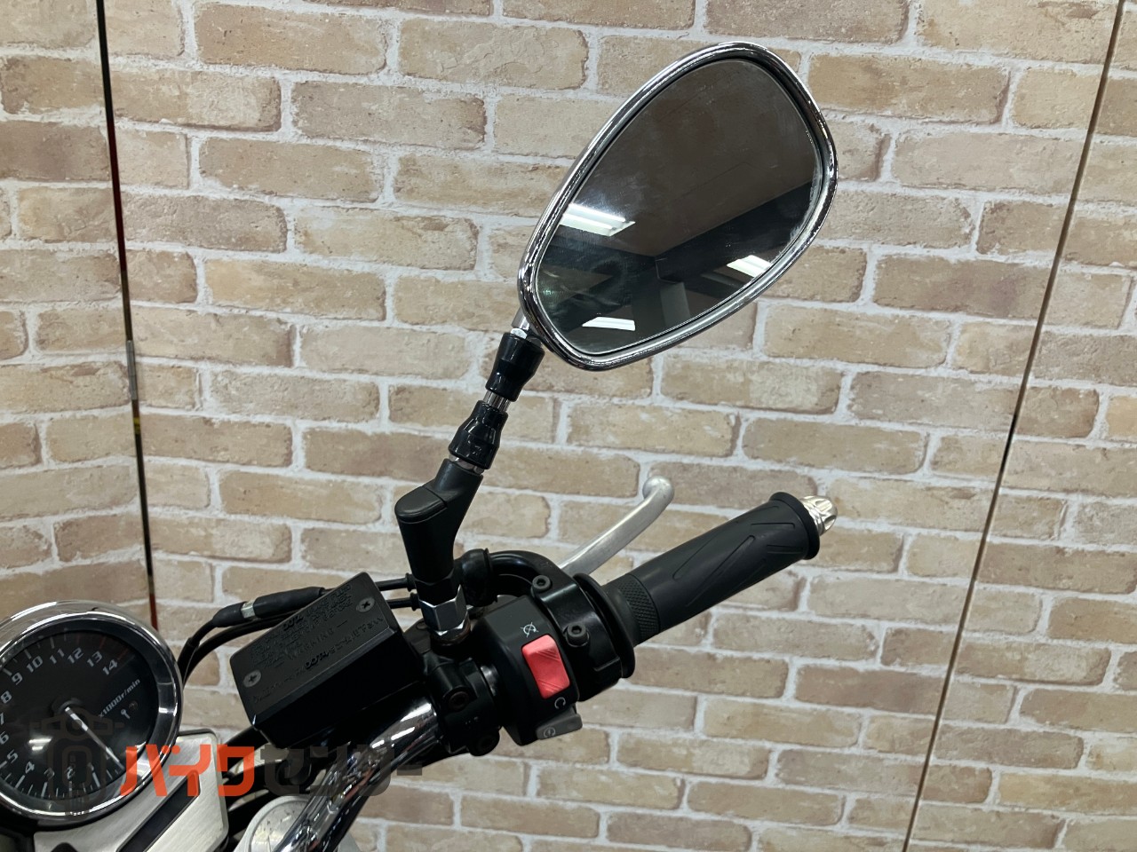 XJR400R オーリンズサスペンション　最終モデル　MOSキャリパー　ストライカーマフラー_11