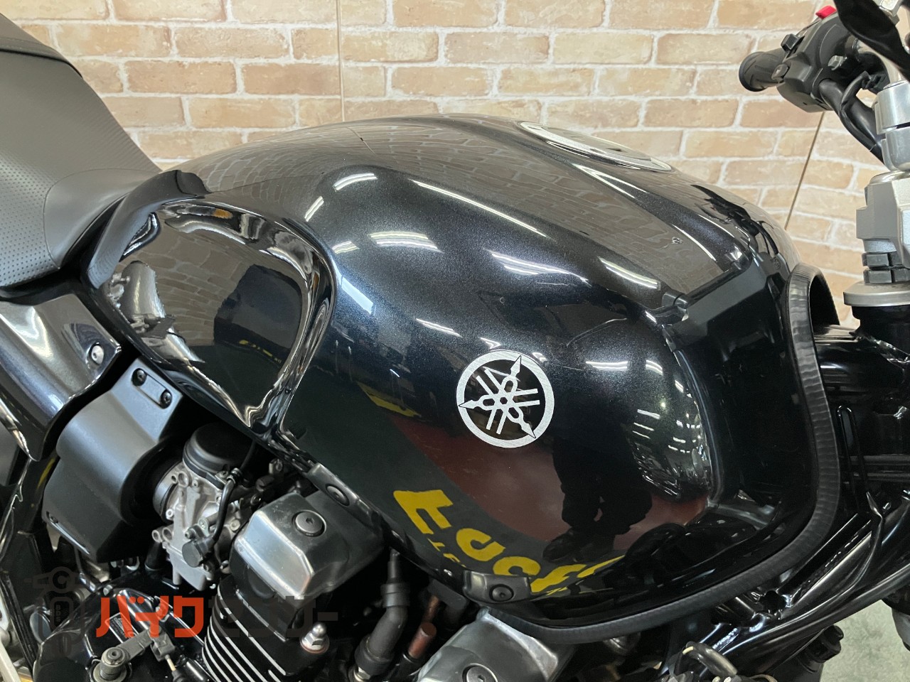 XJR400R オーリンズサスペンション　最終モデル　MOSキャリパー　ストライカーマフラー_28