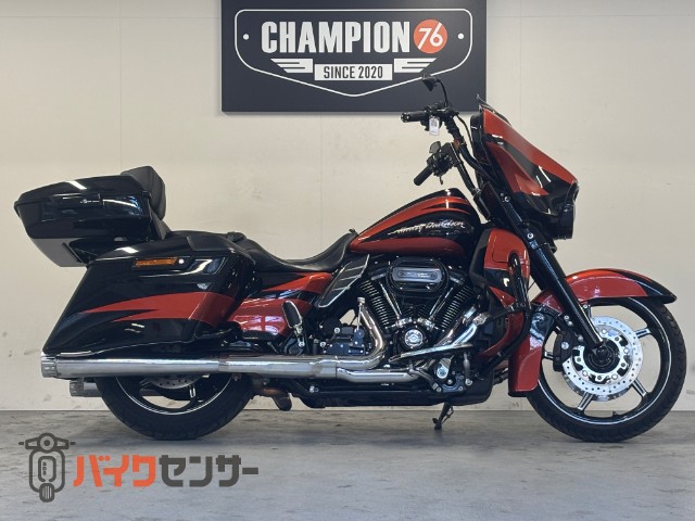CVO FLHXSE ストリートグライド　ストリートグライド　バガーハンドル　カスタムオーディオユニット　バックギア　ツアーパック　ＥTC