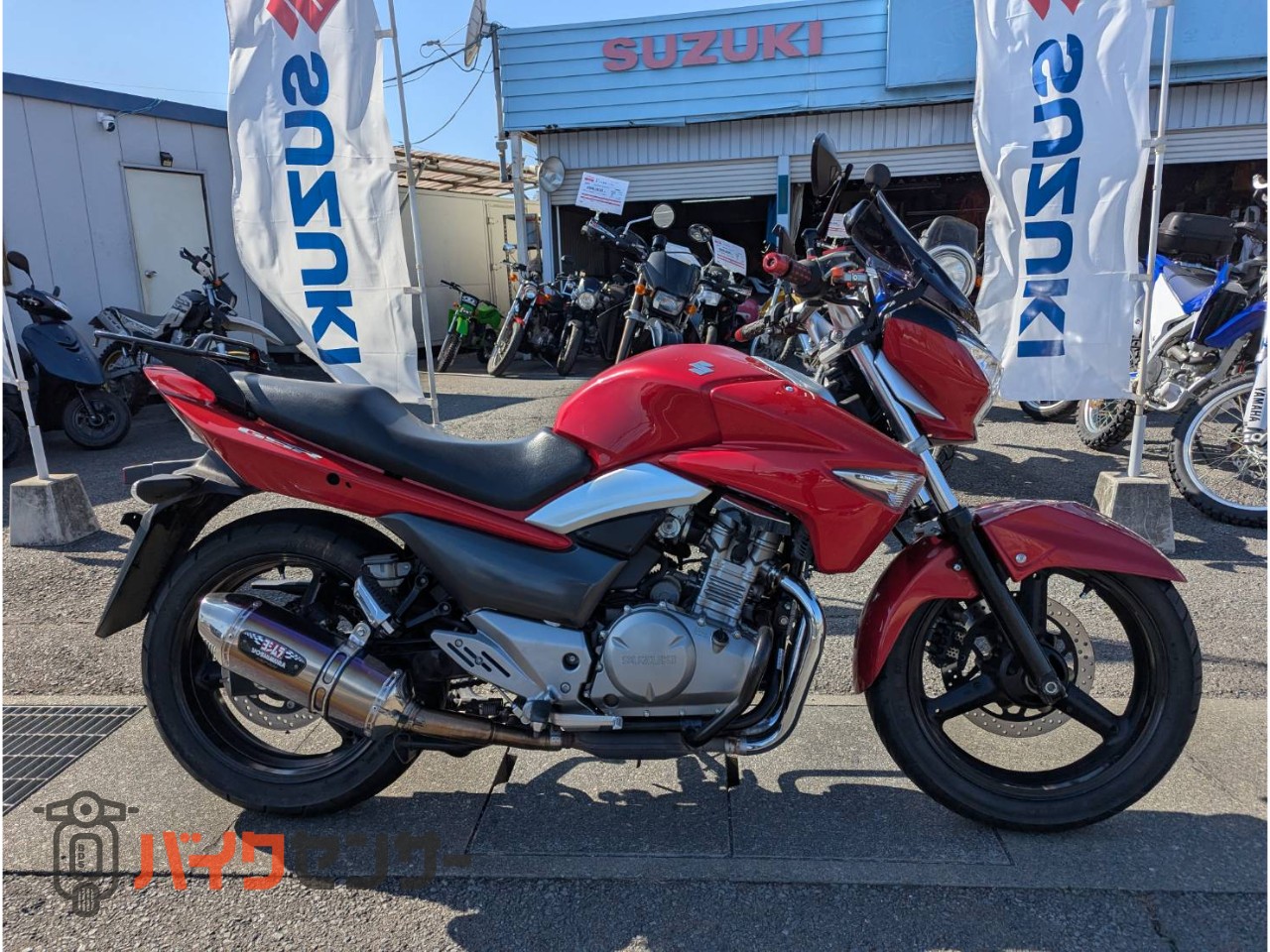 スズキ GSR250 安定感抜群 ヨシムラマフラー装着 走りのGSR250 群馬