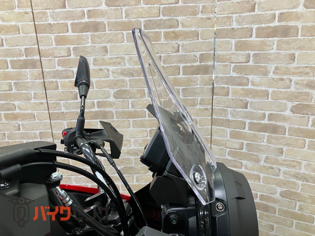 スズキ　Ｖ－ストローム２５０　2024モデル　リヤキャリア　ＤＣ電源　ナックルカバー　センタースタンド_6