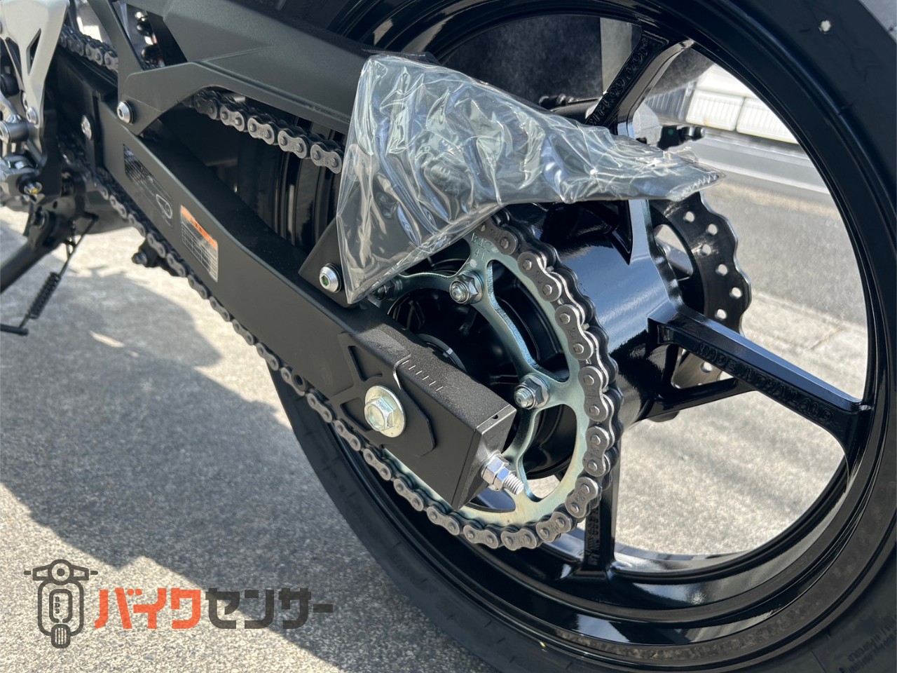 カワサキ Z400 2026年モデル メタリックマットグラフェンスチール