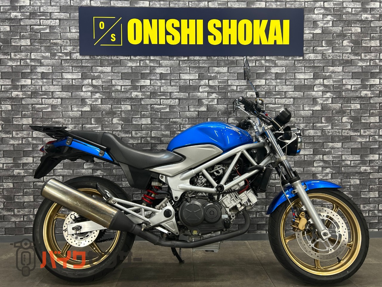値下げ❗デイトナ☆VTR250 VTR 250F スライダー☆新品同様！　バイク ホンダ VTR250 エンジンスライダー ビキニカウル レバー