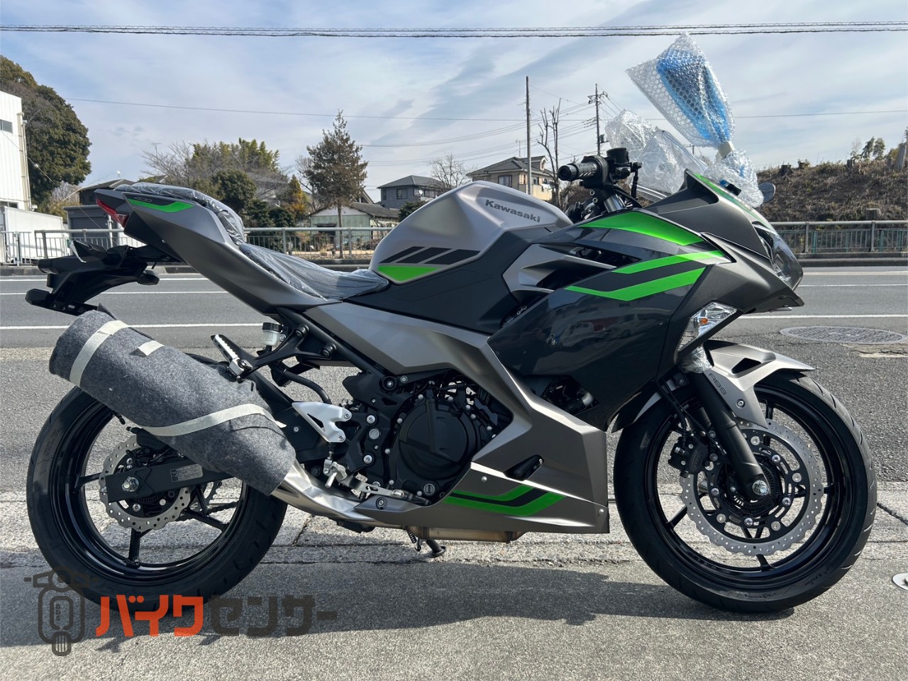 カワサキ 【動画有り】Ninja400 2026年モデル メタリックマット