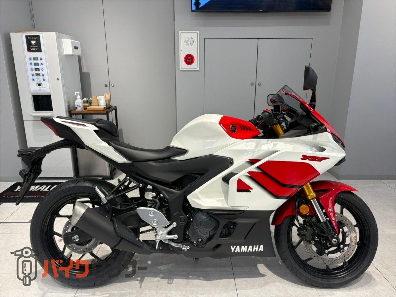ヤマハ YZF-R3 70th Anniversary Edition ABS B617298| BDSバイクセンサー