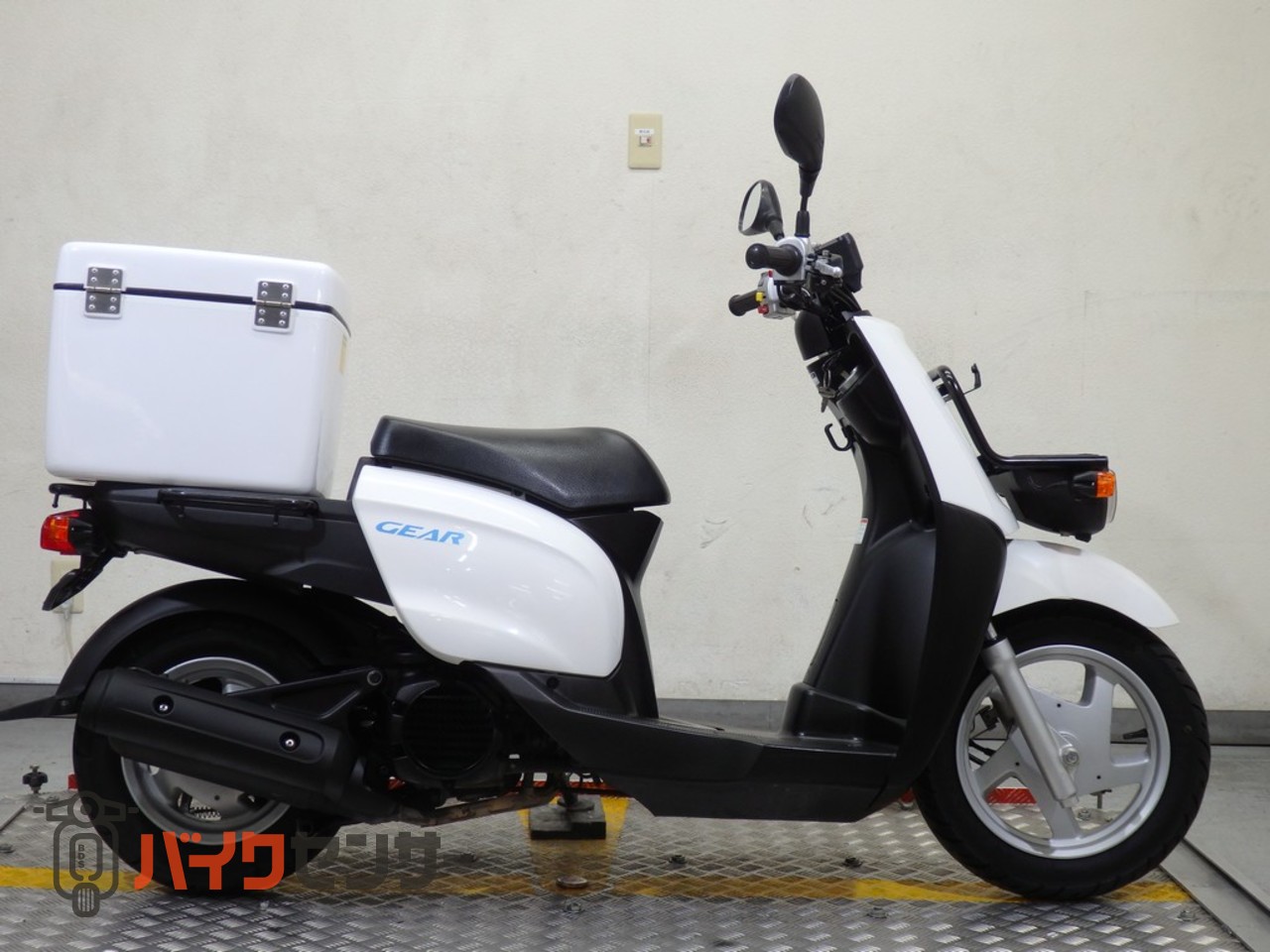 ヤマハ GEAR UA08J リアボックス付き 74238 B617600| BDS 