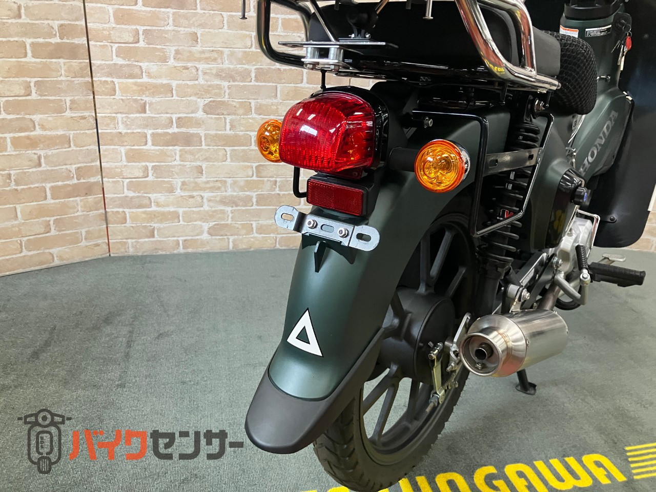 クロスカブ110　カスタムマフラー　アンダーガード　グリップヒーター　レッグガード_26