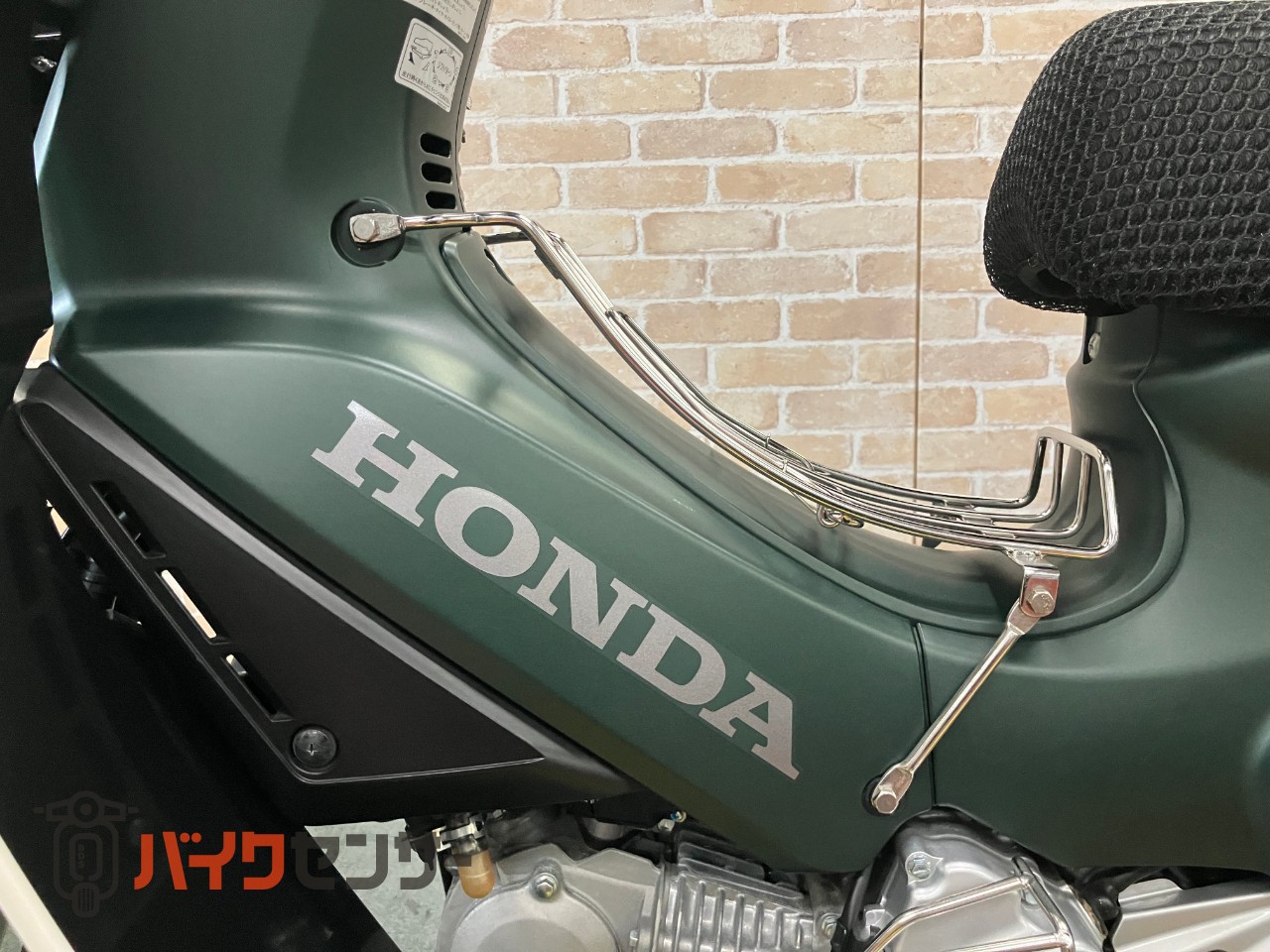 クロスカブ110　カスタムマフラー　アンダーガード　グリップヒーター　レッグガード_43