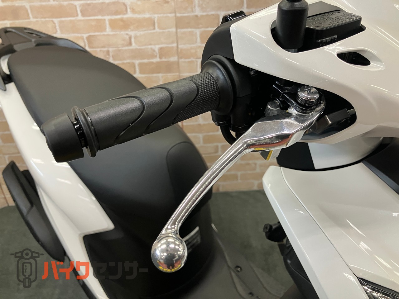 DIO110 Lite　パール スノーフレーク ホワイト　新基準原付・原付免許運転可能　メットイン　サイドスタンド_32