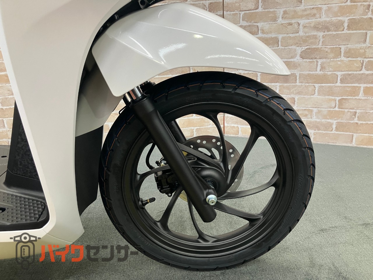 DIO110 Lite　パール スノーフレーク ホワイト　新基準原付・原付免許運転可能　メットイン　サイドスタンド_44