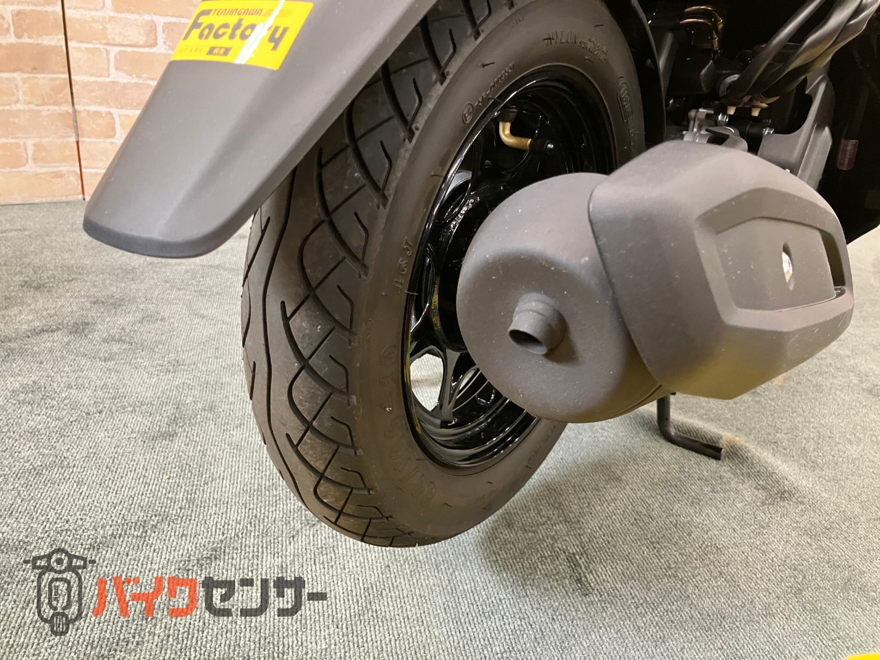 JOG ５０ｃｃ　スクーター　水冷エンジン　メットイン　デジタルメーター_20