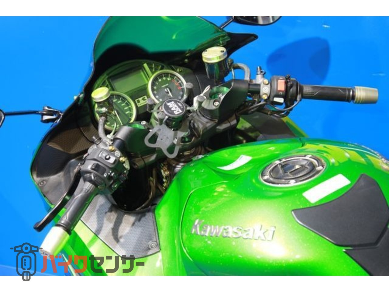 カワサキ Ninja ZX-14R オーリンズRサス、アクラポビッチ