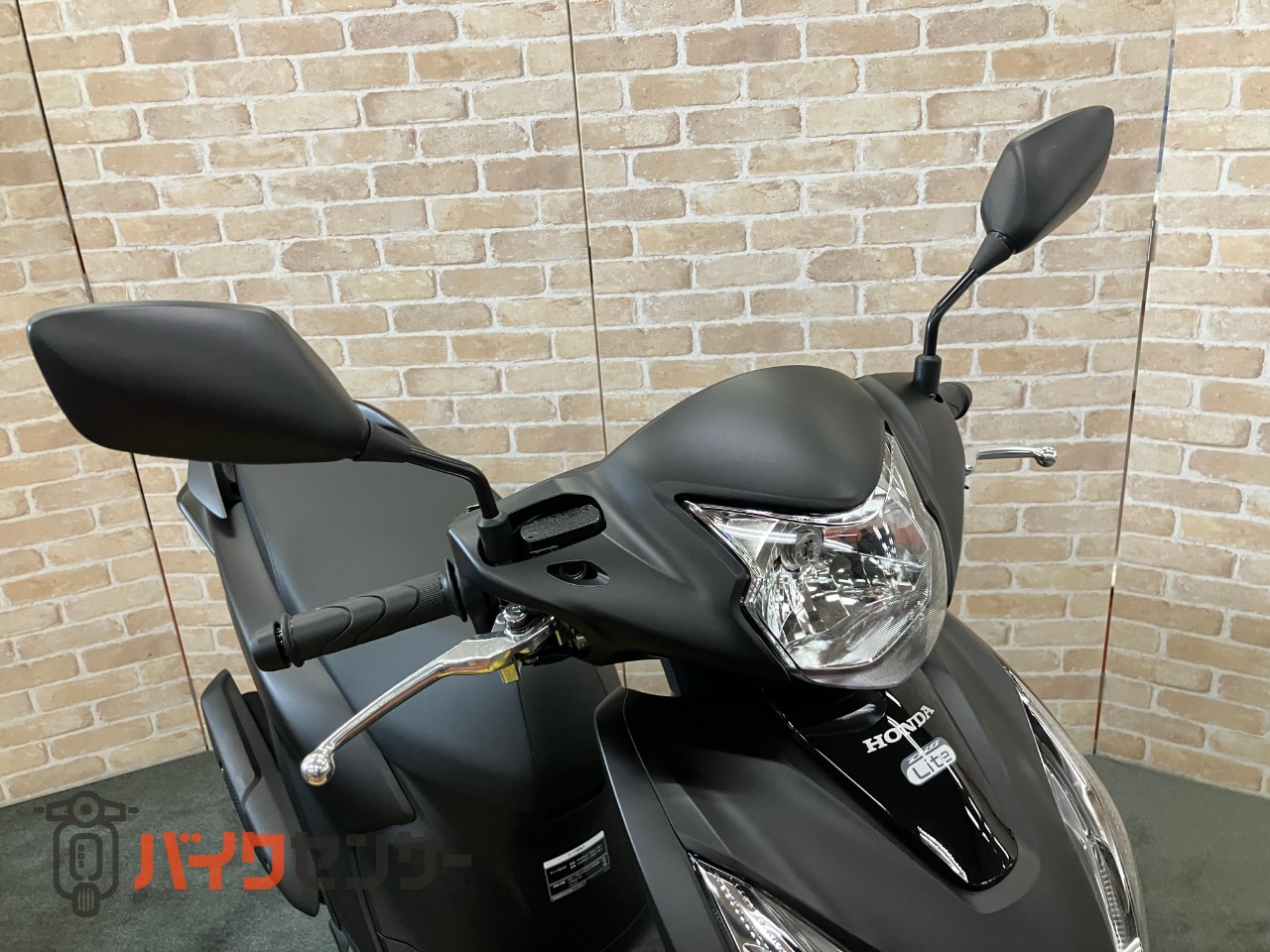 DIO110 Lite　新基準原付・原付免許運転可能　メットイン　サイドスタンド　マット ギャラクシーブラックメタリック_26