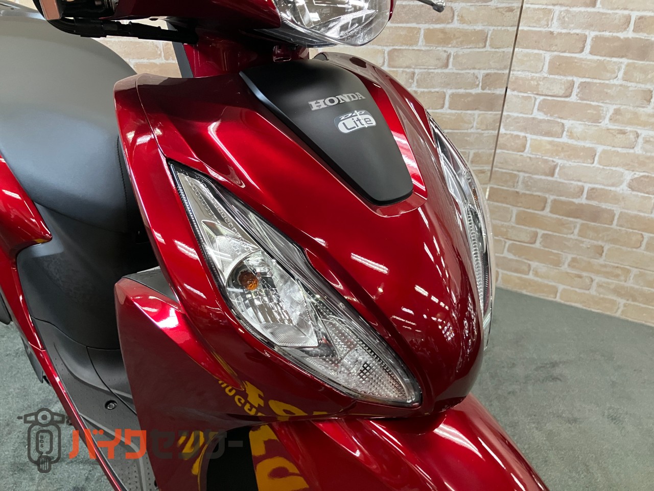 DIO110 Lite　新基準原付・原付免許運転可能　メットイン　サイドスタンド　キャンディラスターレッド_25