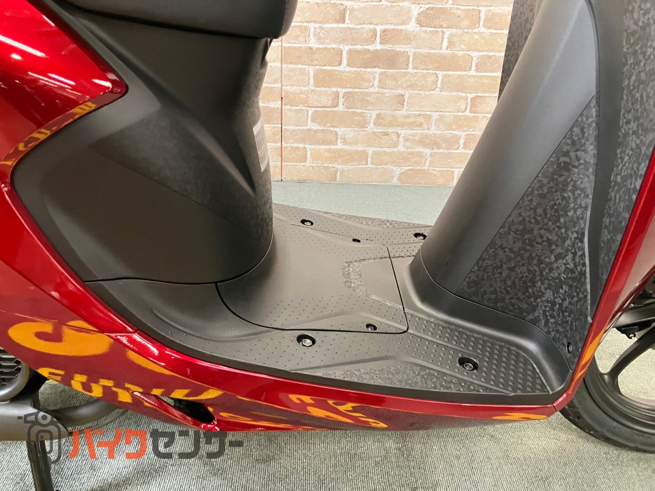 DIO110 Lite　新基準原付・原付免許運転可能　メットイン　サイドスタンド　キャンディラスターレッド_31