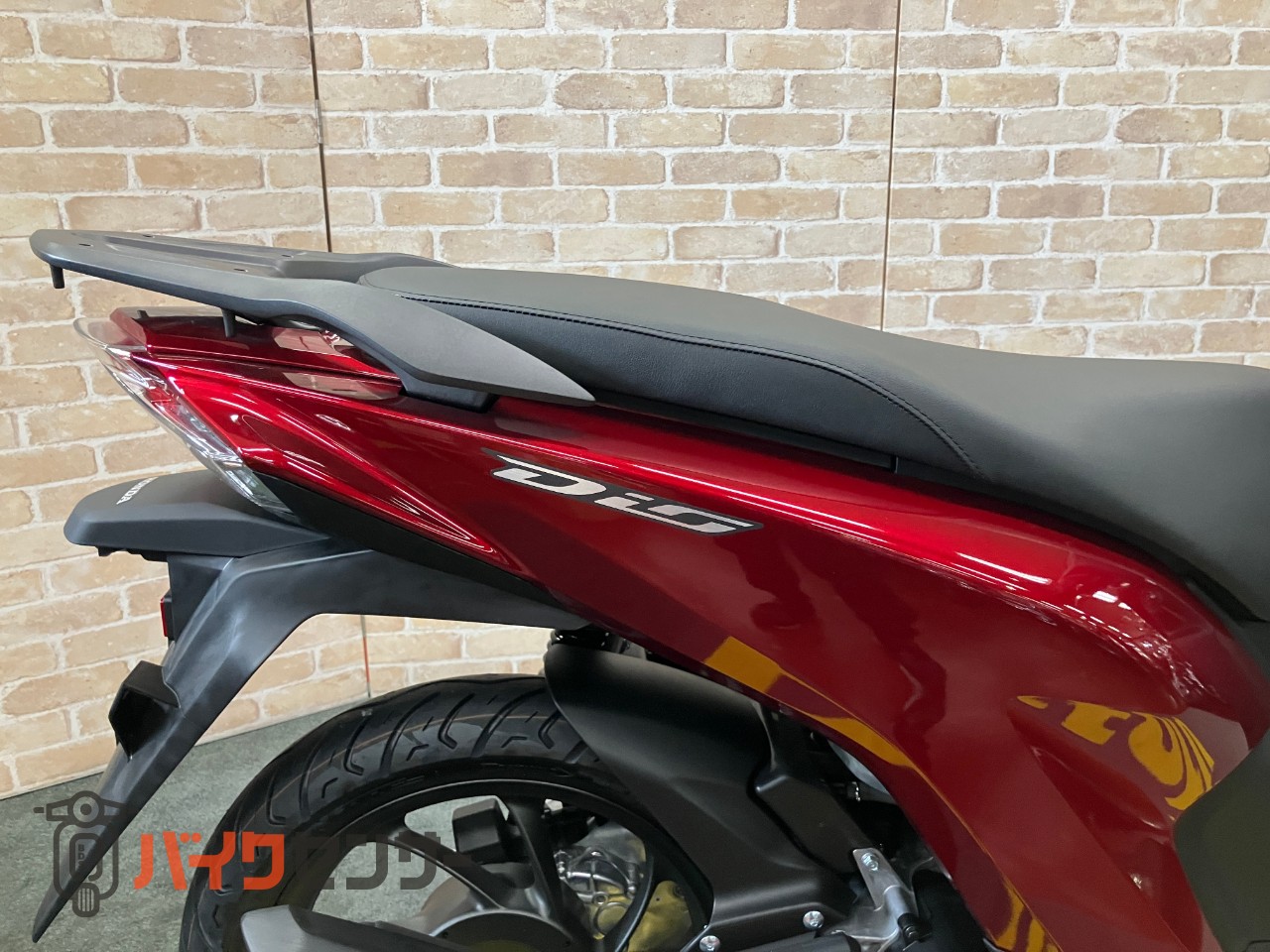 DIO110 Lite　新基準原付・原付免許運転可能　メットイン　サイドスタンド　キャンディラスターレッド_33