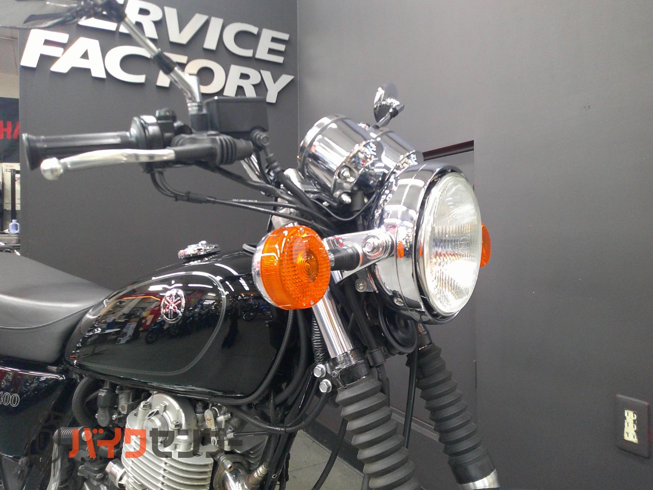 ヤマハ SR400 60TH限定車 黒タンク ETC アラーム パフォーマンス