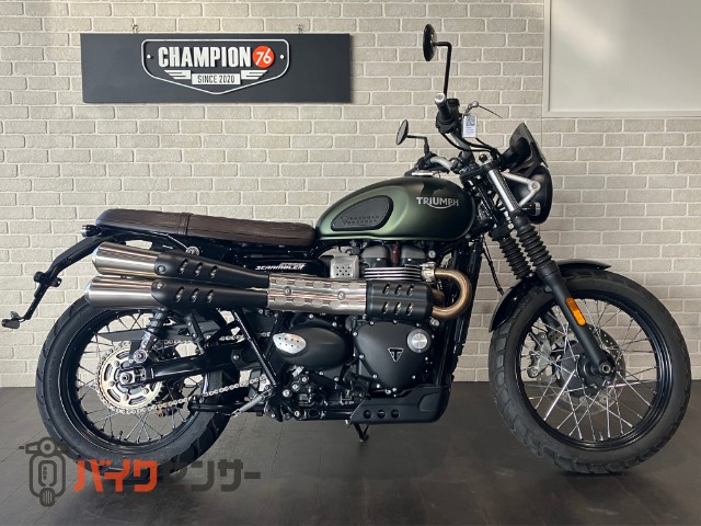 ストリートスクランブラー　ＥＴＣ　ＵＳＢポート　グリップヒーター　純正オプションスクリーン　サイドバッグステー　純正オプションサイドバッグ