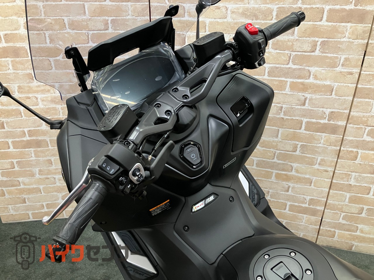 T-MAX560 25th Anniversaryモデル_8