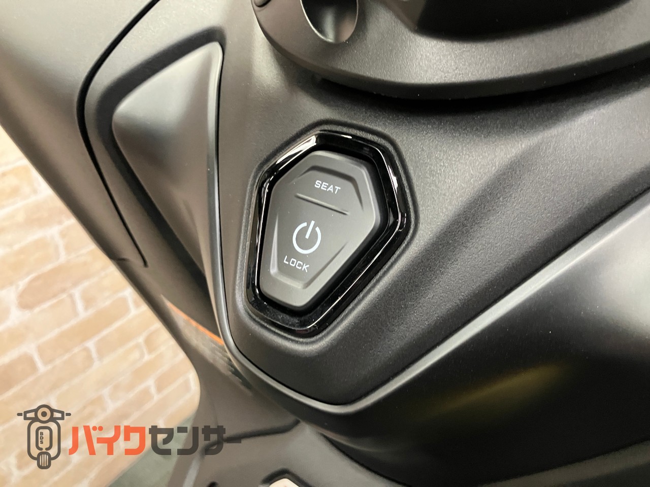 T-MAX560 25th Anniversaryモデル_38