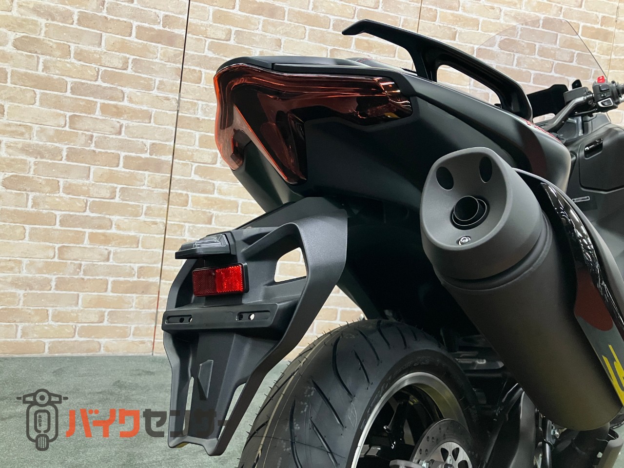 T-MAX560 25th Anniversaryモデル_40