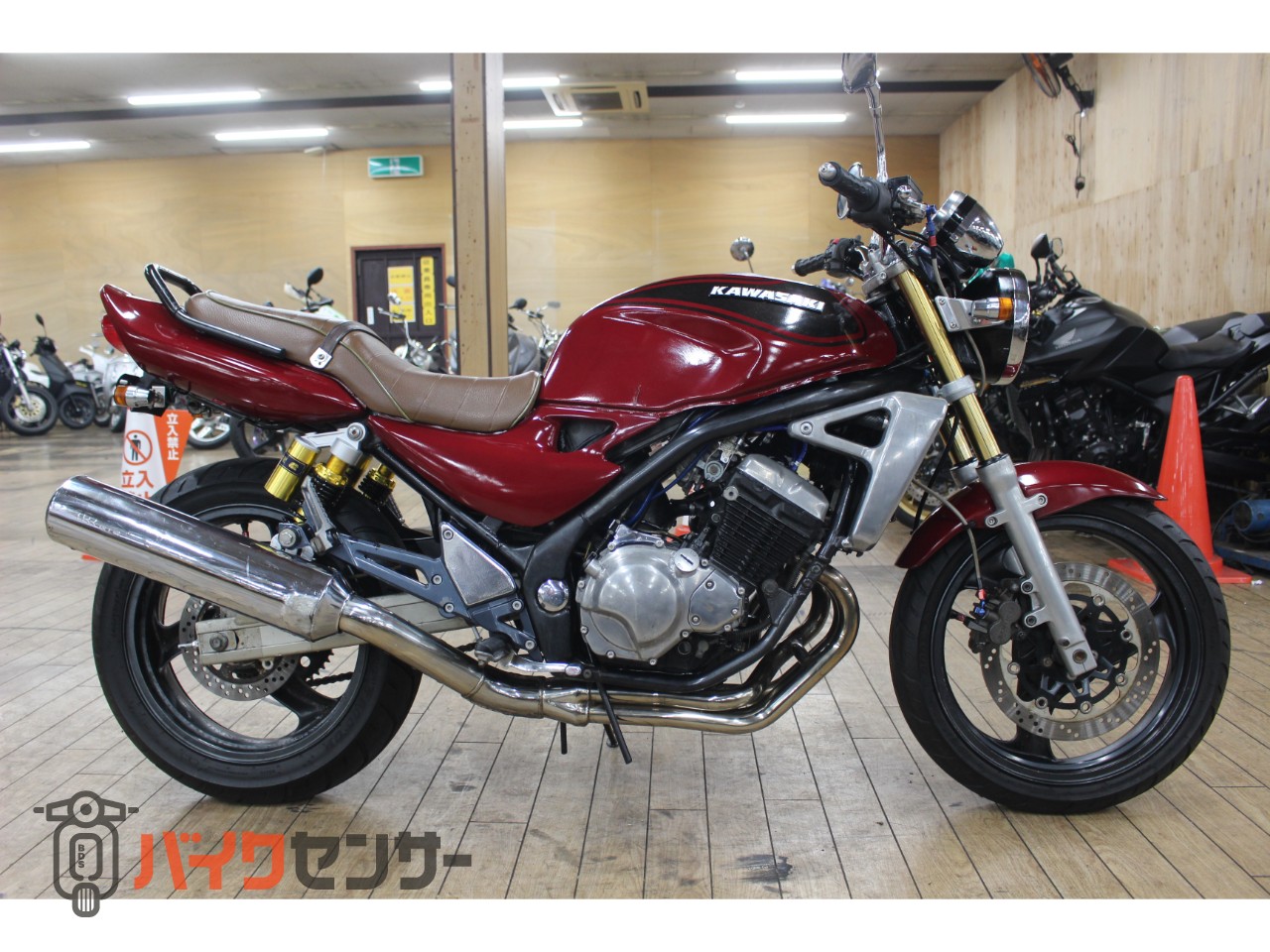 スズキ 大阪～整備済み GSX250FX バリオスⅡ仕様 アフターサービス万全