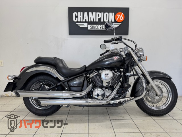 バルカン900クラシック ノーマルマフラー　エンジンガード　ＵＳＢ　ラジエーター　ＥＴＣ