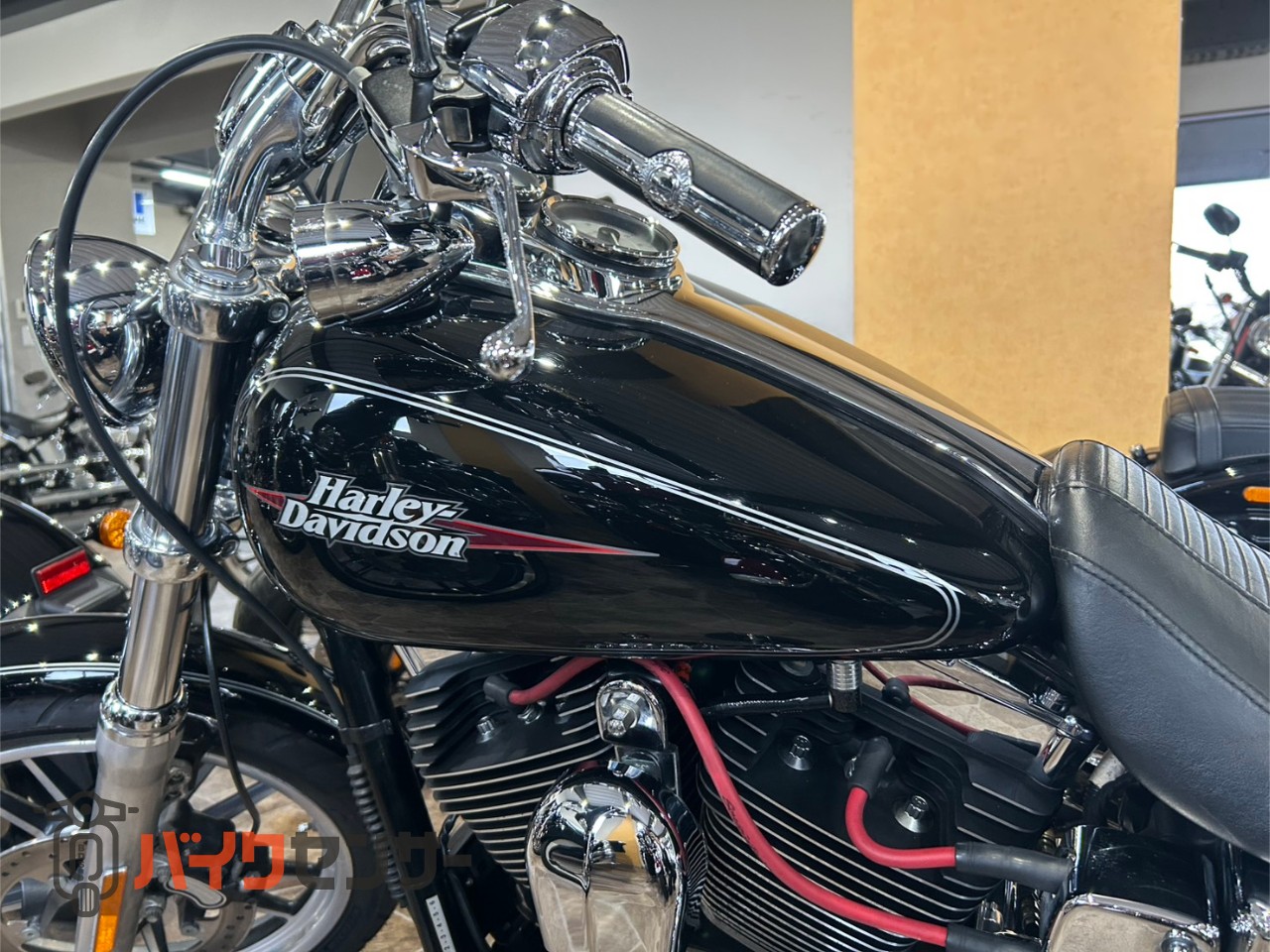 ハーレーダビッドソン FXDL ダイナローライダー ブラック 屋内保管