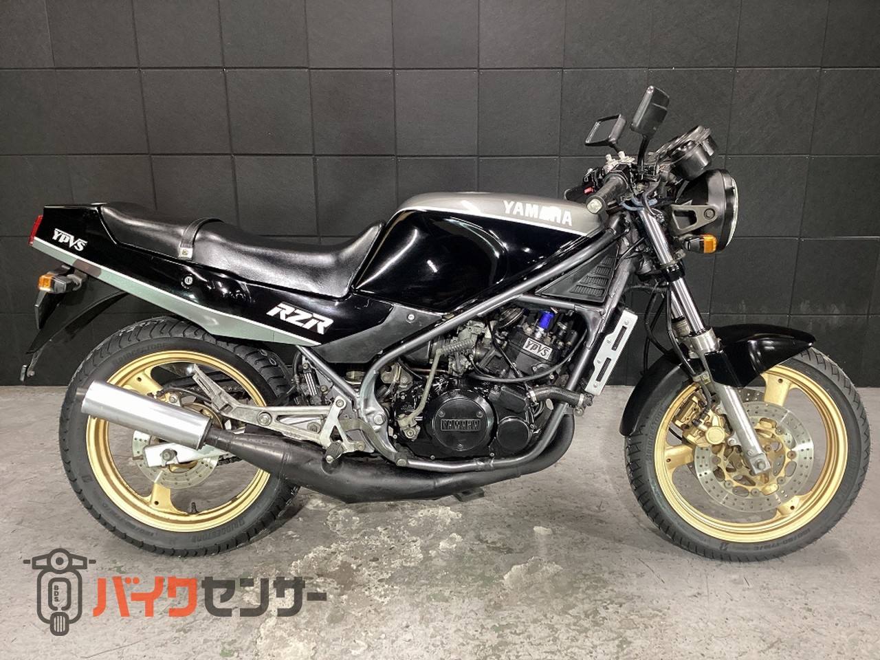 ヤマハ RZ250R 乗出し整備済・前後タイヤ新品!・FフォークOH済・2スト ヤマハ RZ250R 乗出し整備済・前後タイヤ新品!・FフォークOH済・2スト