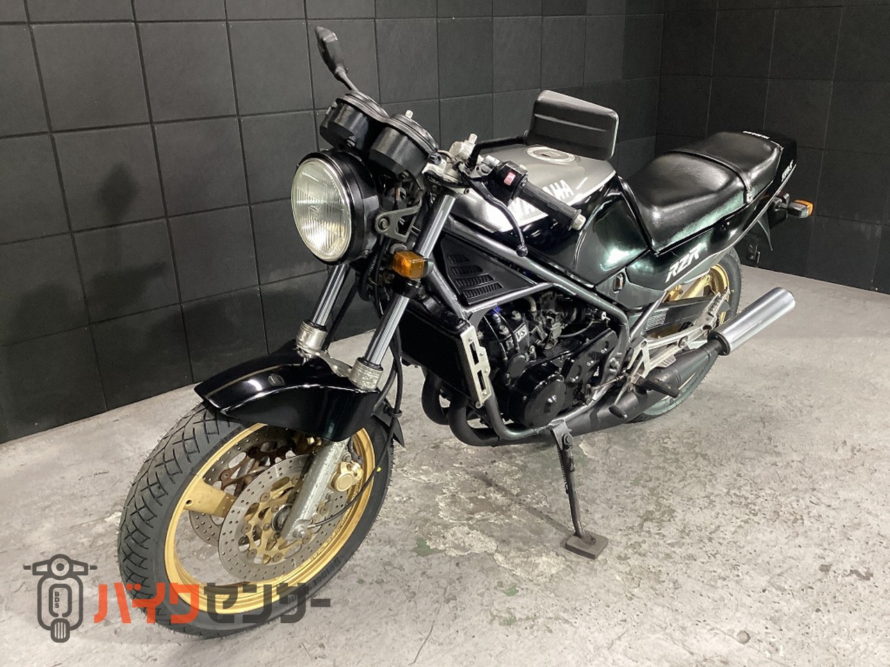 ヤマハ RZ250R 乗出し整備済・前後タイヤ新品！・FフォークOH済・2スト