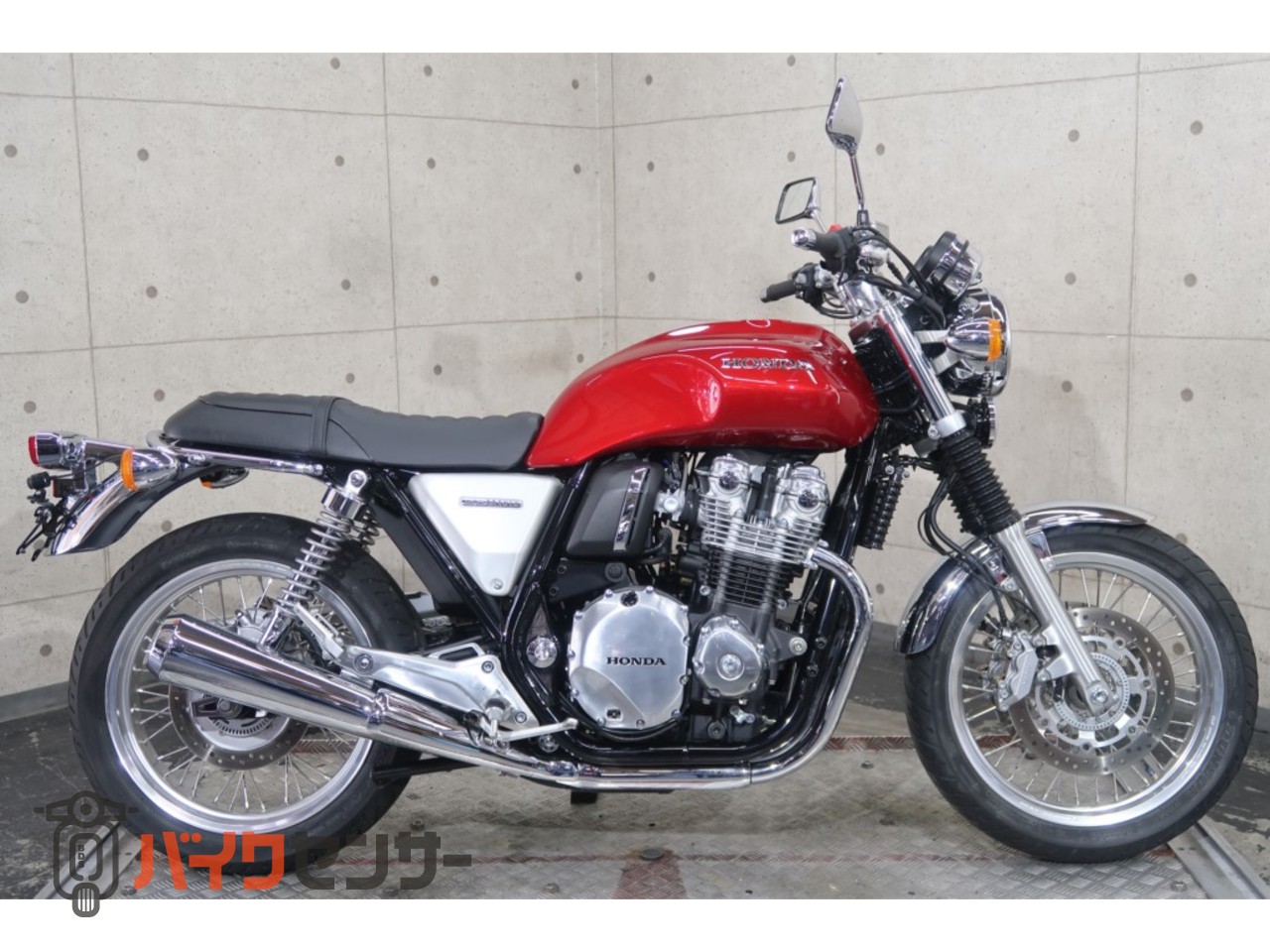 ホンダ CB1100EX SC65 2017年モデル 前後ドライブレコーダー USB電源