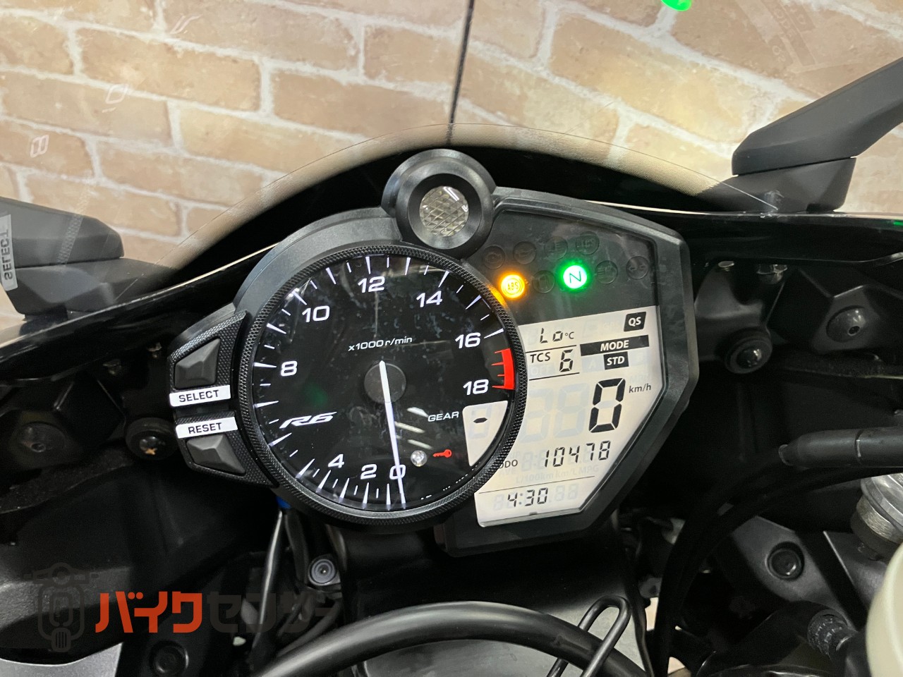 YZF-R6　ベビーフェイススライダー　2020年　プレスト最終モデル　ベビーフェイススライダー　フェンダーレス　ETC_10