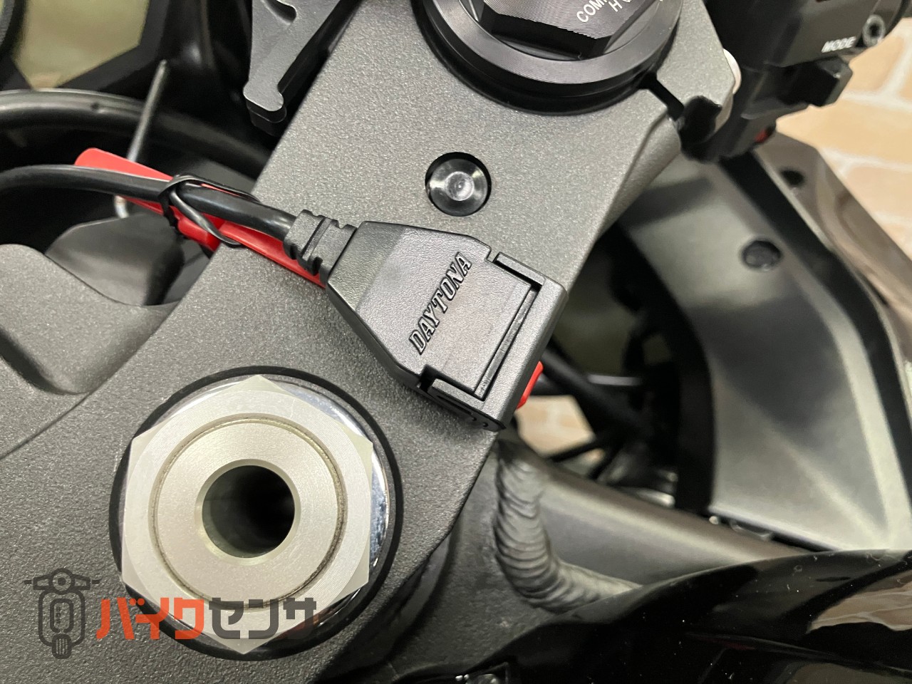 YZF-R6　ベビーフェイススライダー　2020年　プレスト最終モデル　ベビーフェイススライダー　フェンダーレス　ETC_11