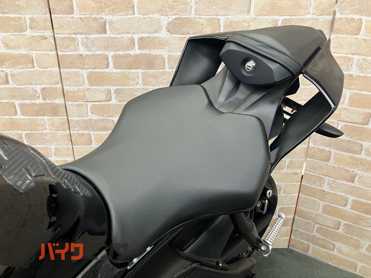 YZF-R6　ベビーフェイススライダー　2020年　プレスト最終モデル　ベビーフェイススライダー　フェンダーレス　ETC_27