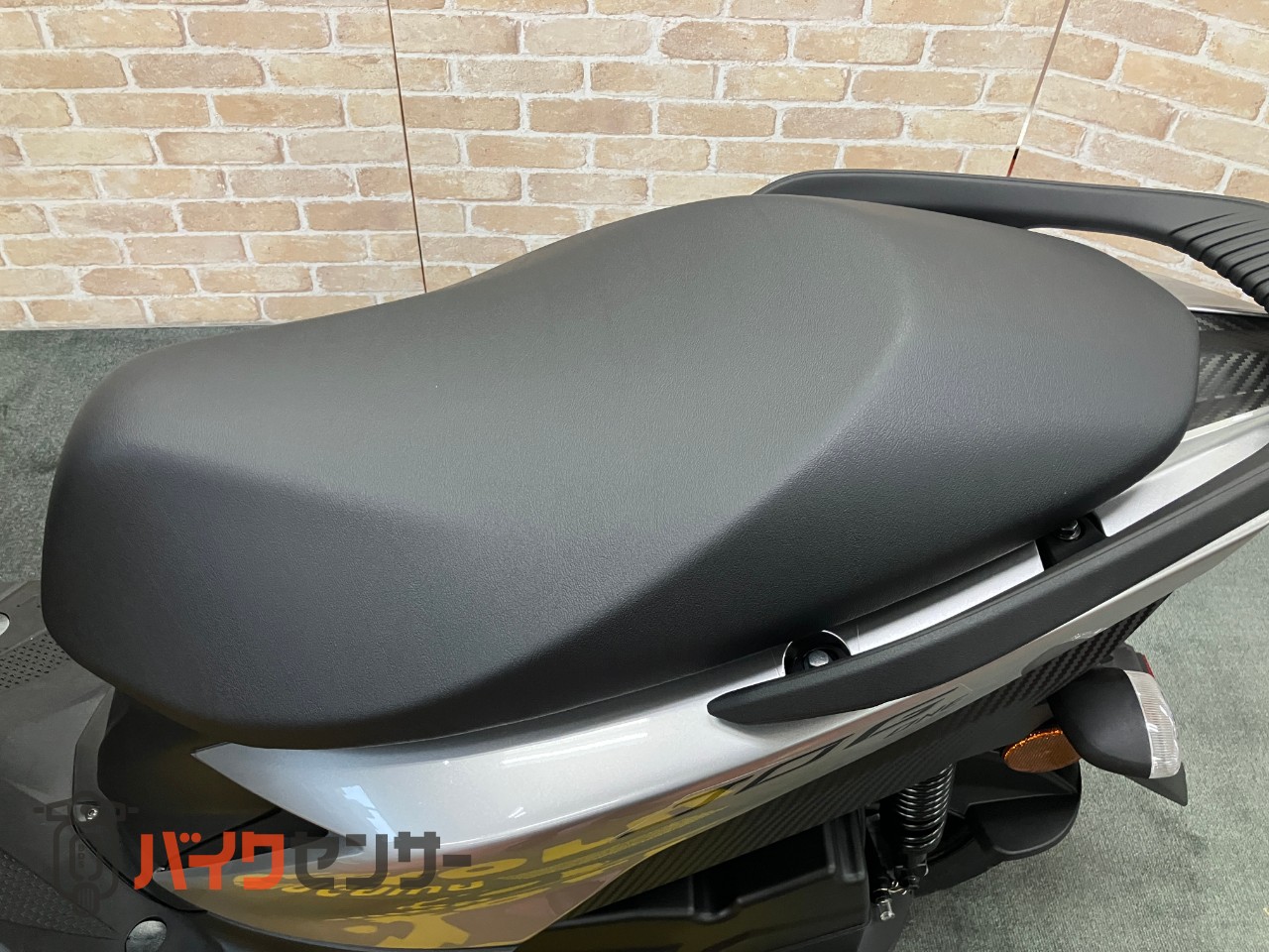 JOG ONE 新基準原付　原付免許運転可能　メットイン　サイドスタンド_20