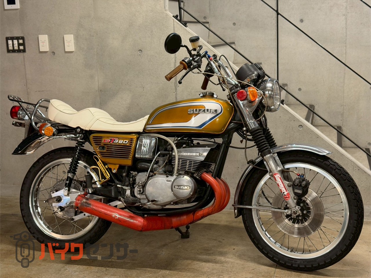 スズキ GT380 イエローゴールド スガヤショート管 ウエダレーシング H