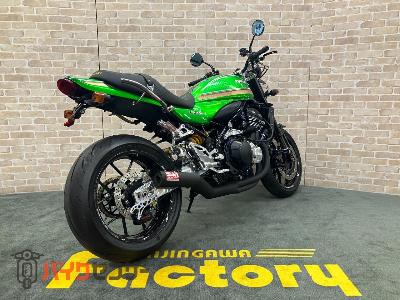 Z900RS SE　カスタム多数！　オールペイント　ウィリーパーツ多数　ROTOBOXカーボンホイール　ヨシムラ手曲マフラー_4