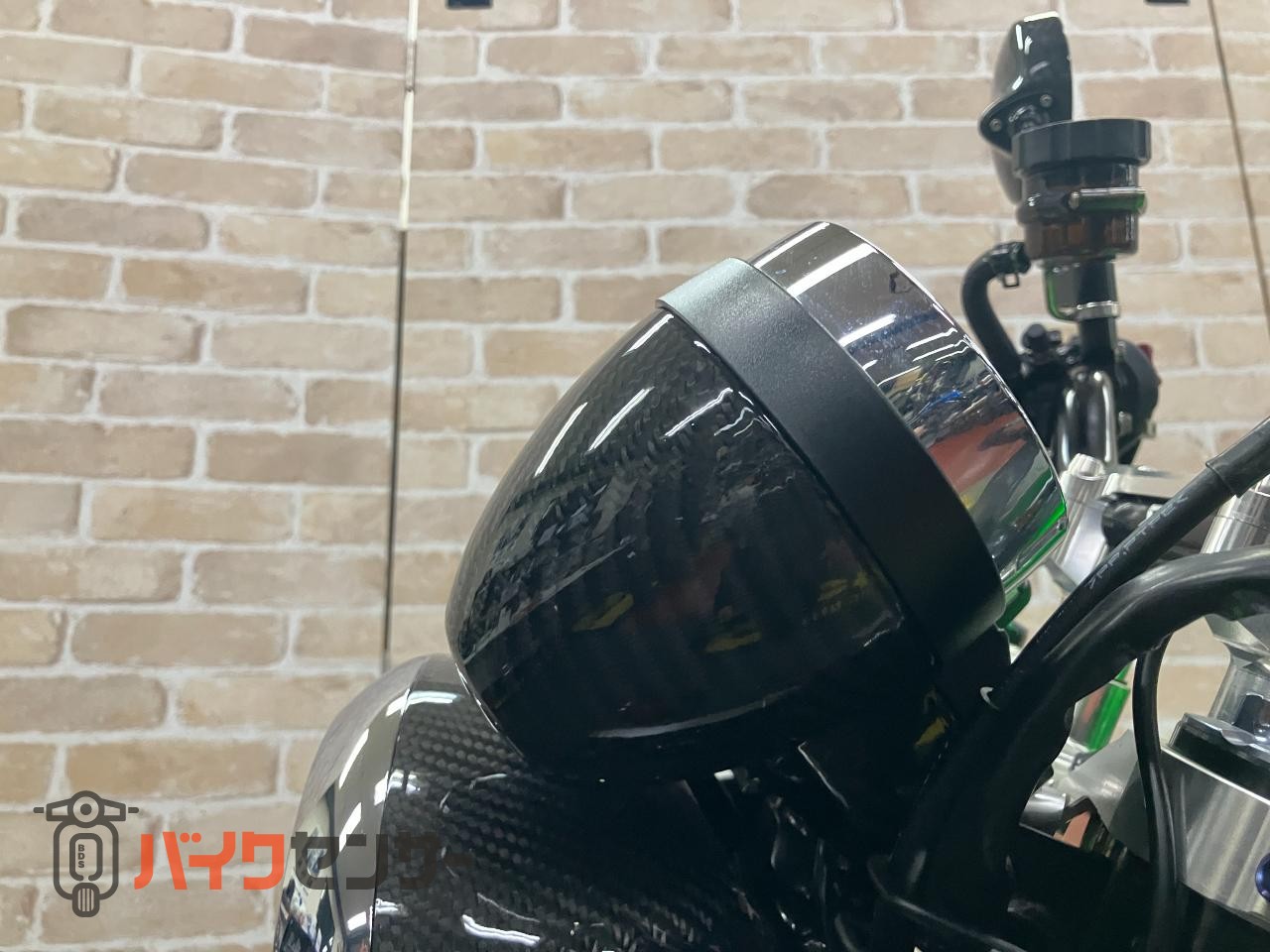 Z900RS SE　カスタム多数！　オールペイント　ウィリーパーツ多数　ROTOBOXカーボンホイール　ヨシムラ手曲マフラー_10