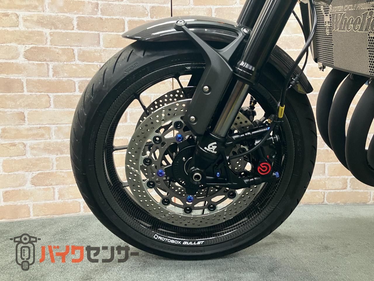 Z900RS SE　カスタム多数！　オールペイント　ウィリーパーツ多数　ROTOBOXカーボンホイール　ヨシムラ手曲マフラー_12