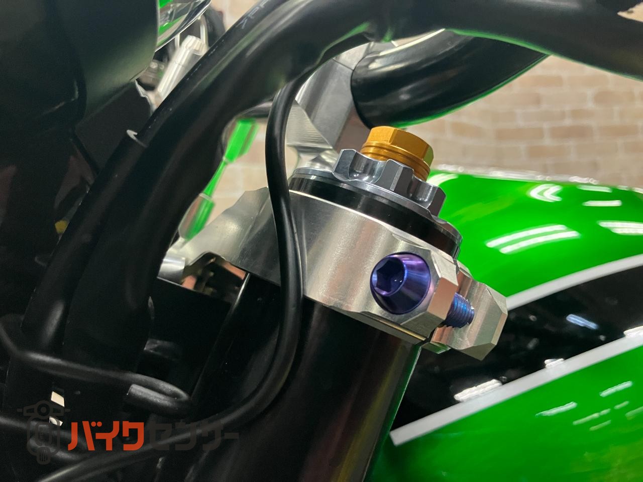 Z900RS SE　カスタム多数！　オールペイント　ウィリーパーツ多数　ROTOBOXカーボンホイール　ヨシムラ手曲マフラー_16