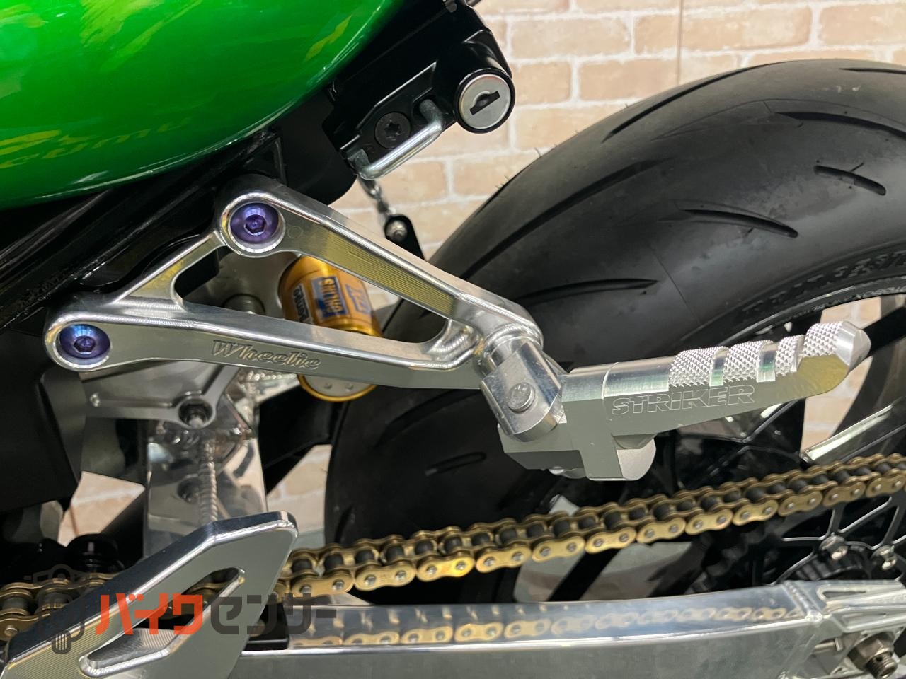 Z900RS SE　カスタム多数！　オールペイント　ウィリーパーツ多数　ROTOBOXカーボンホイール　ヨシムラ手曲マフラー_22