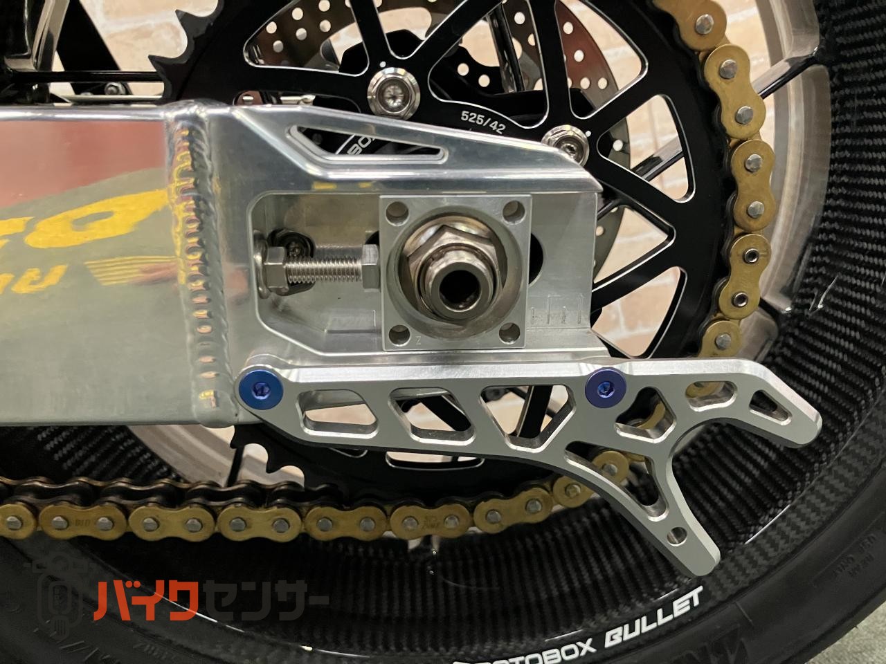 Z900RS SE　カスタム多数！　オールペイント　ウィリーパーツ多数　ROTOBOXカーボンホイール　ヨシムラ手曲マフラー_24