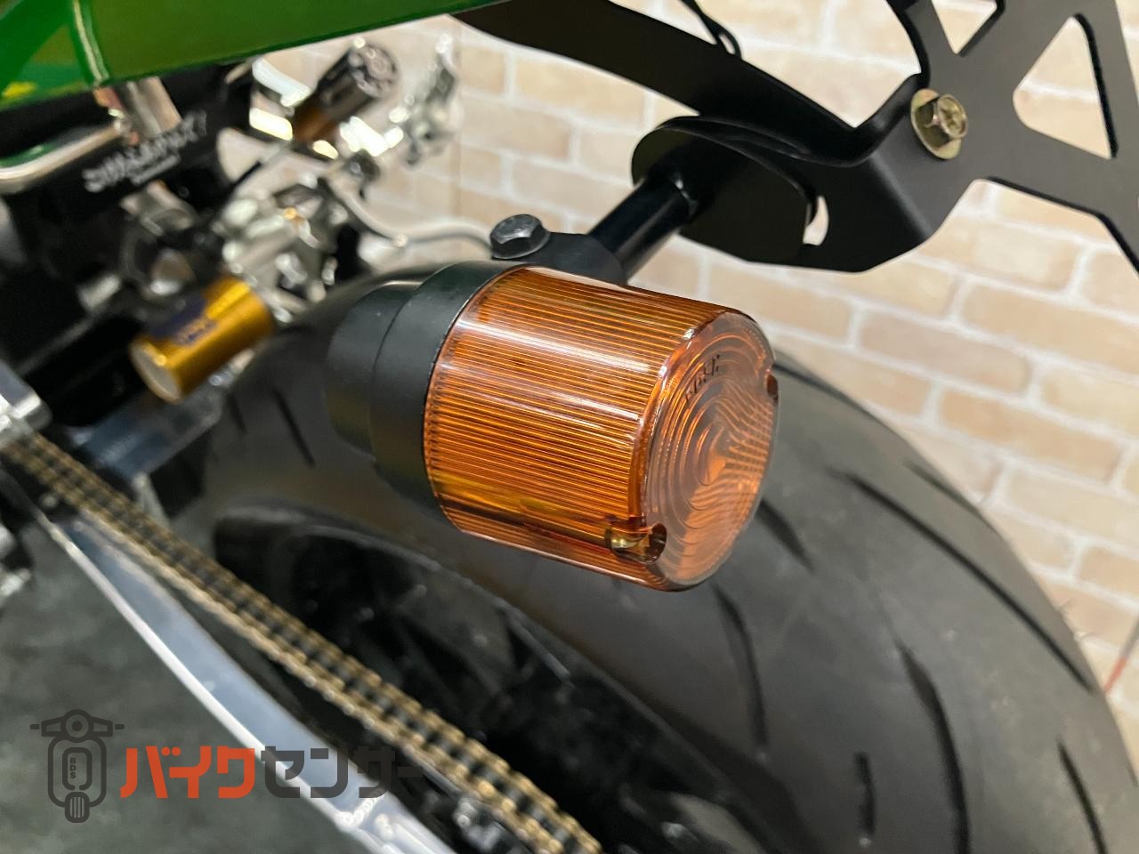 Z900RS SE　カスタム多数！　オールペイント　ウィリーパーツ多数　ROTOBOXカーボンホイール　ヨシムラ手曲マフラー_28